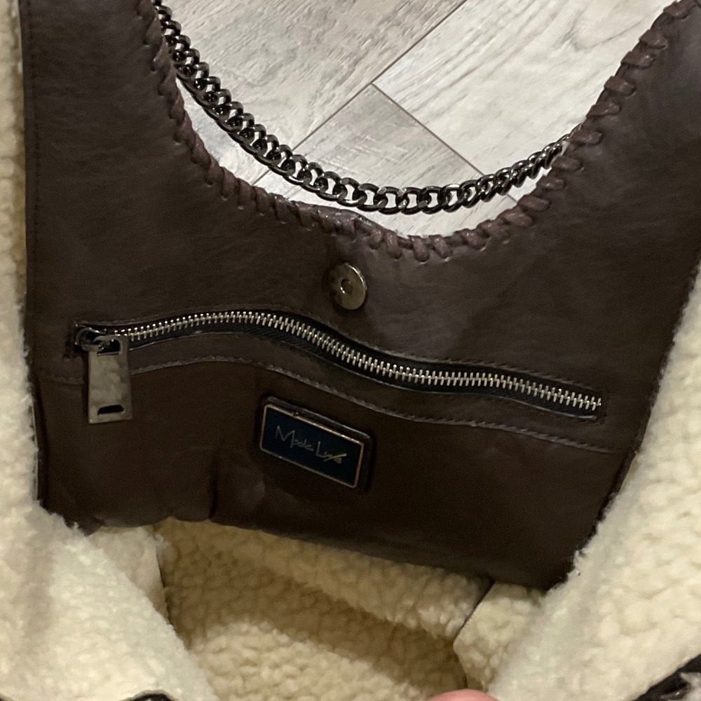 Moda luxe Brown Pebble Leather Shearling Lined Chain Trim Tote Bag Hobo - Picture 2 of 4